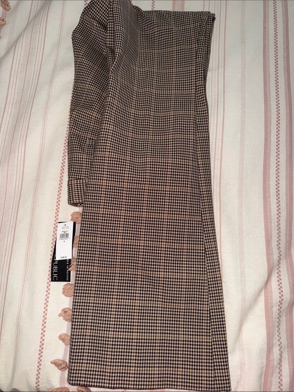 NWT Banana Republic women’s Sloan flare leg Brown Houndstooth Dress Pants - Picture 2 of 3